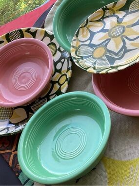 Beautiful vintage HLC Fiesta bowls